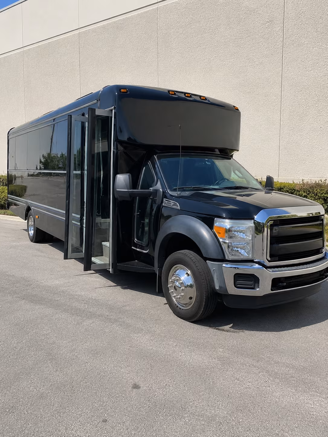 Cincinnati Party Bus Rental