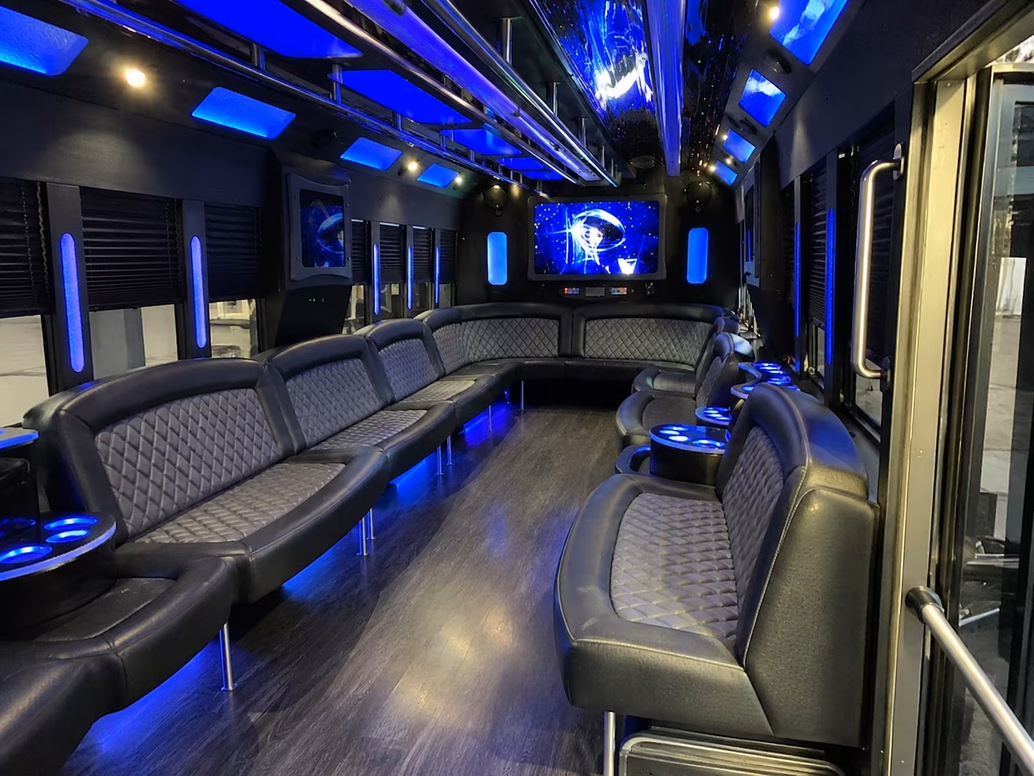 Columbus Homecoming & Prom Party Bus Rentals