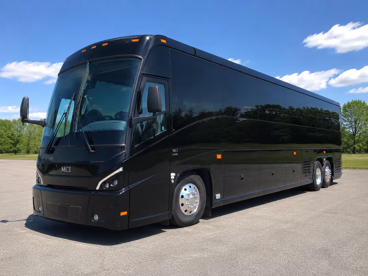 Hamilton Airport Shuttles & Transportation